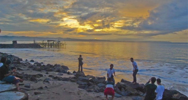Pantai Timur Pangandaran